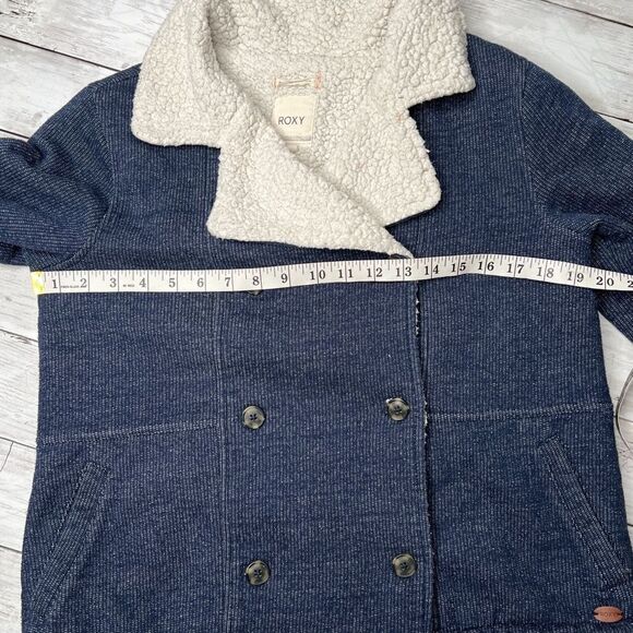 Roxy Beautiful Adventure sherpa pea coat jacket in blue and off white inside. M - Picture 4 of 11
